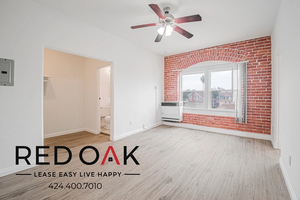 Studio Apartment for rent in Arlington Heights - Central Los Angeles, Los Angeles