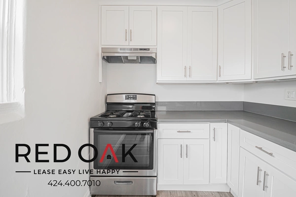 Studio Apartment for rent in Arlington Heights - Central Los Angeles, Los Angeles