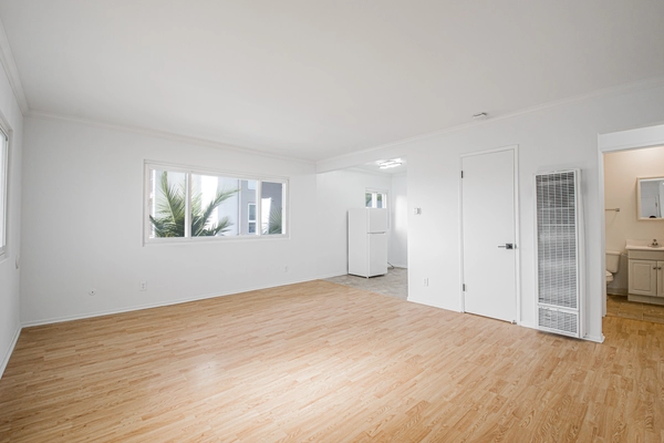 Studio Apartment for rent in Westchester - Westside / South Bay, Los Angeles