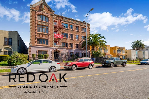 Studio Apartment for rent in Arlington Heights - Central Los Angeles, Los Angeles