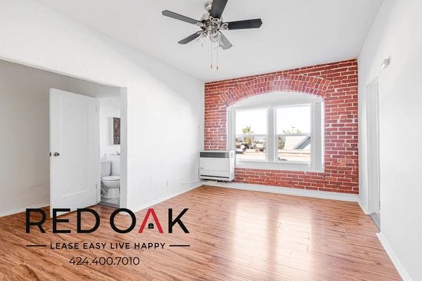 Studio Apartment for rent in Arlington Heights - Central Los Angeles, Los Angeles