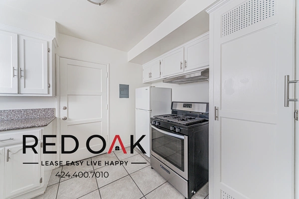 2 bedrooms apartment for rent in Pico Robertson - Westside / South Bay, Los Angeles