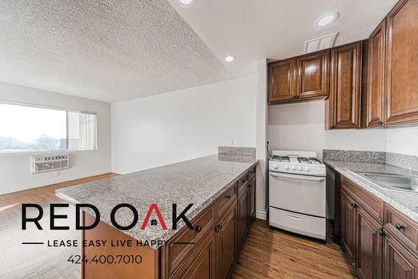 Studio Apartment for rent in Palms - Westside / South Bay, Los Angeles