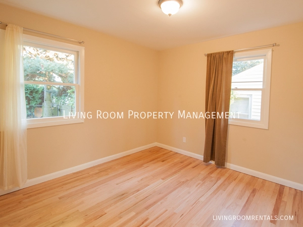 3 bedrooms apartment for rent in Foster-Powell - SE Portland, Portland