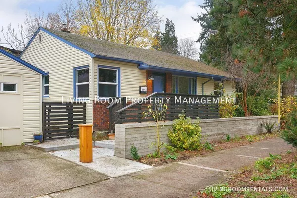 3 bedrooms apartment for rent in Kenton - North Portland, Portland