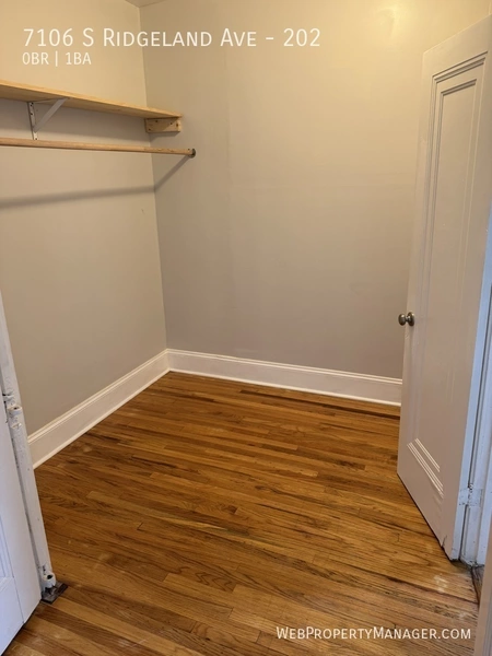 Studio Apartment for rent in South Shore - South Side, Chicago