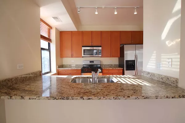 2 bedrooms apartment for rent in River North - Central, Chicago