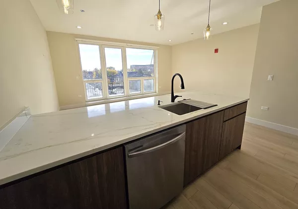 2 bedrooms apartment for rent in Irving Park - Northwest Side, Chicago