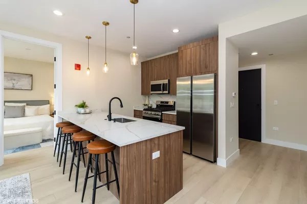 2 bedrooms apartment for rent in Irving Park - Northwest Side, Chicago