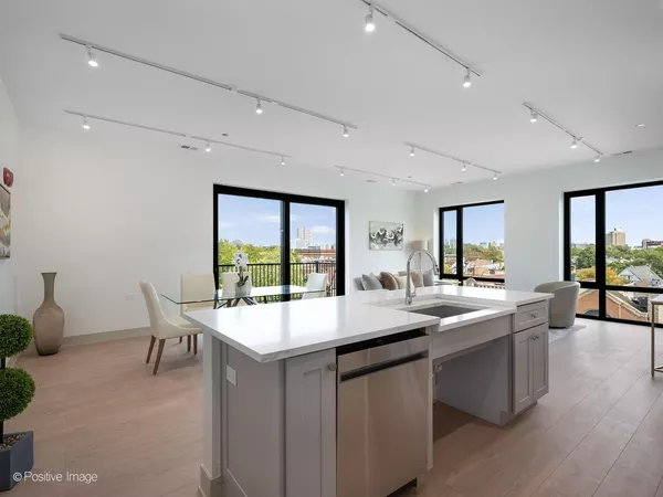 3 bedrooms apartment for rent in Boystown - North Side, Chicago