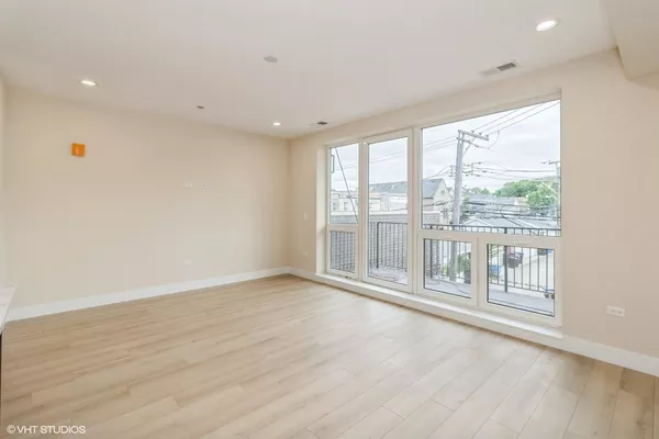 2 bedrooms apartment for rent in Irving Park - Northwest Side, Chicago