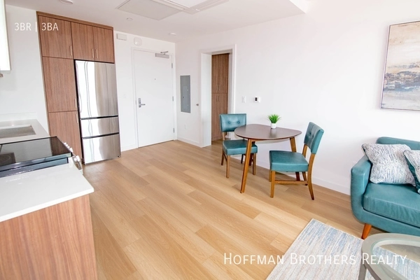 3 bedrooms apartment for rent in Mid City - Central Los Angeles, Los Angeles