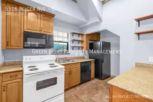 3 bedrooms apartment for rent in Old East Dallas - Ne Dallas, Dallas