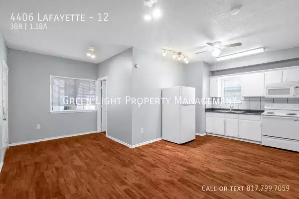 3 bedrooms apartment for rent in Old East Dallas - Ne Dallas, Dallas