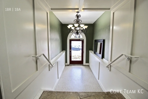 1 bedroom apartment for rent in Midtown-Westport - KCMO, Kansas City