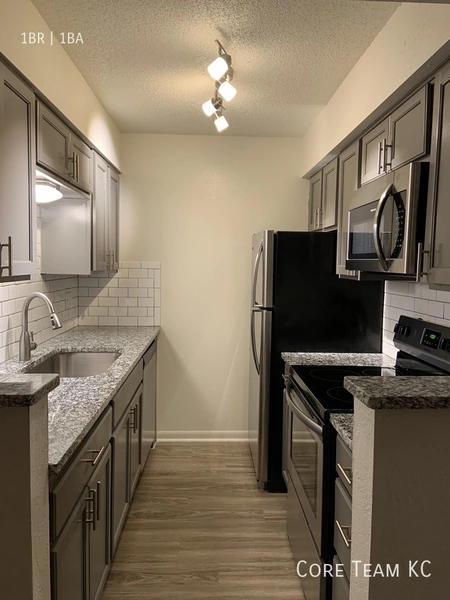 1 bedroom apartment for rent in Midtown-Westport - KCMO, Kansas City