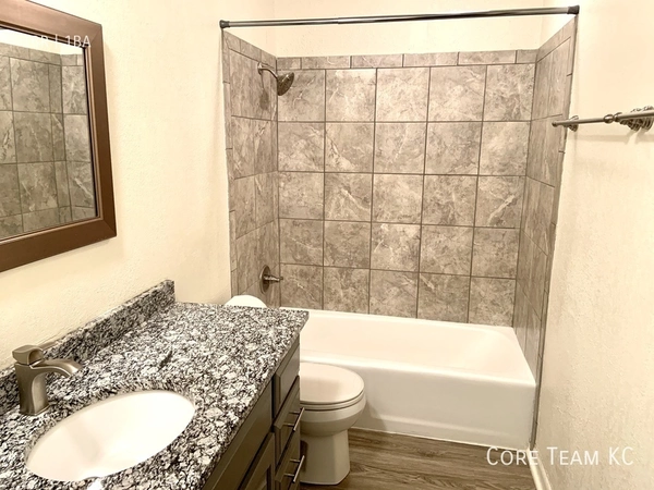 1 bedroom apartment for rent in Midtown-Westport - KCMO, Kansas City