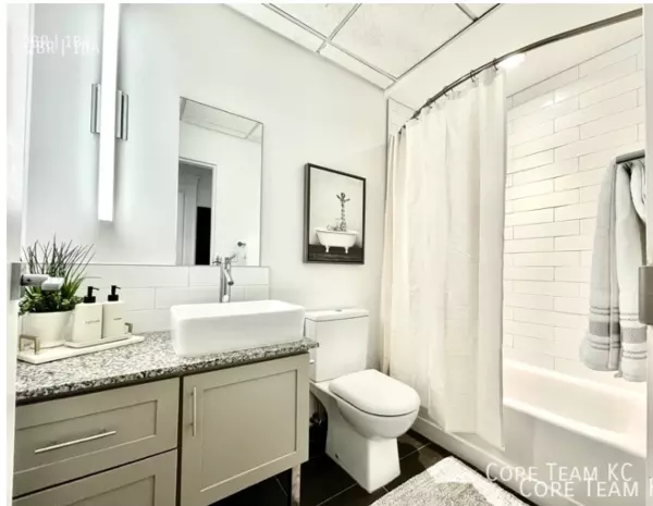 2 bedrooms apartment for rent in Downtown Kansas City - KCMO, Kansas City