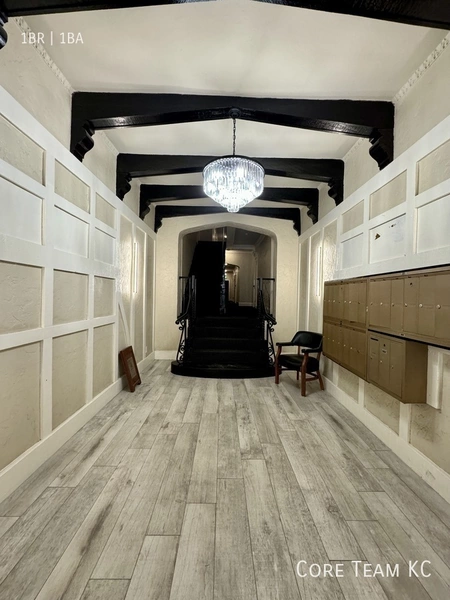 1 bedroom apartment for rent in Country Club Plaza - KCMO, Kansas City