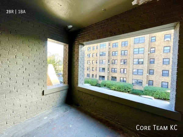 1 bedroom apartment for rent in Country Club Plaza - KCMO, Kansas City