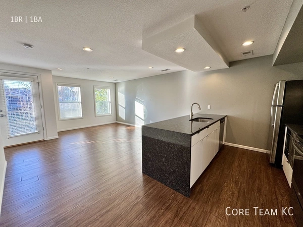 1 bedroom apartment for rent in Country Club Plaza - KCMO, Kansas City