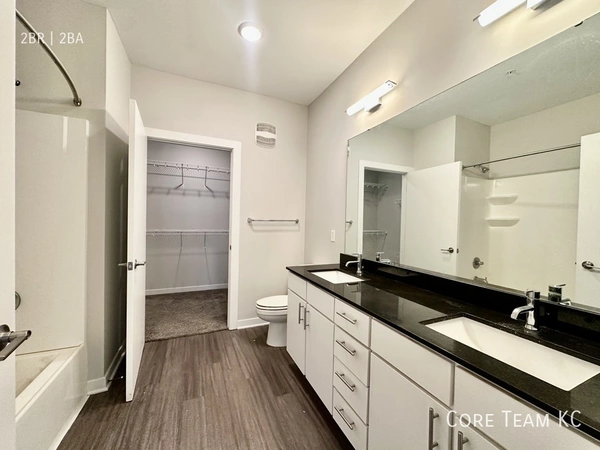 2 bedrooms apartment for rent in Longfellow - KCMO, Kansas City