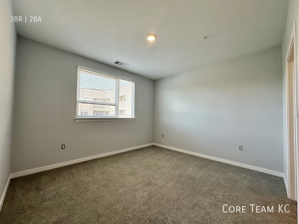 3 bedrooms apartment for rent in Longfellow - KCMO, Kansas City