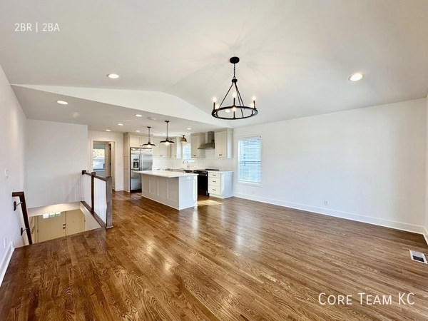 2 bedrooms apartment for rent in Waldo - KCMO, Kansas City