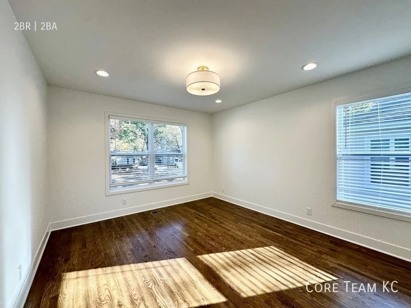 2 bedrooms apartment for rent in Waldo - KCMO, Kansas City