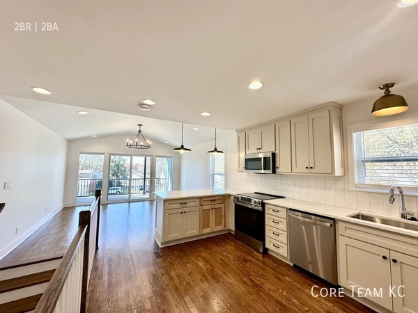 2 bedrooms apartment for rent in Waldo - KCMO, Kansas City