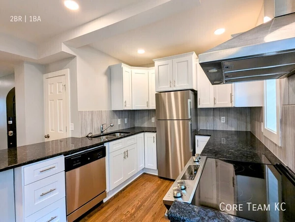 2 bedrooms apartment for rent in Sunset Hill - KCMO, Kansas City