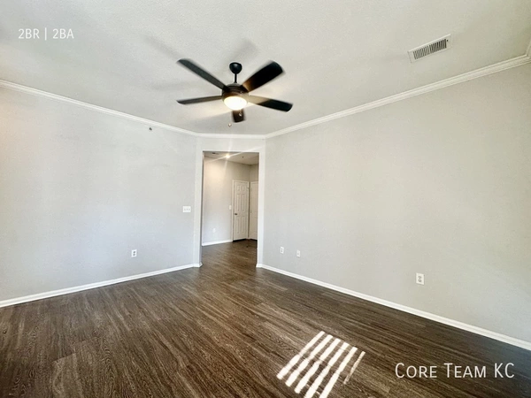 2 bedrooms apartment for rent in Midtown-Westport - KCMO, Kansas City