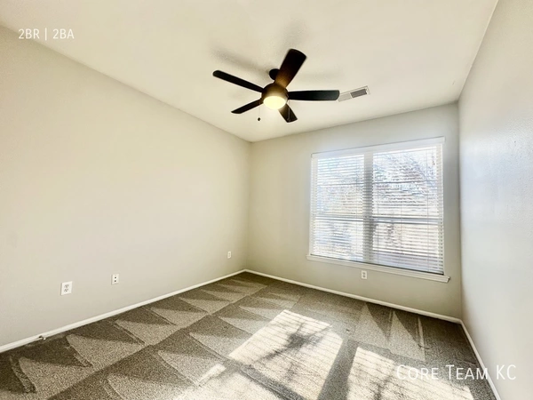 2 bedrooms apartment for rent in Midtown-Westport - KCMO, Kansas City