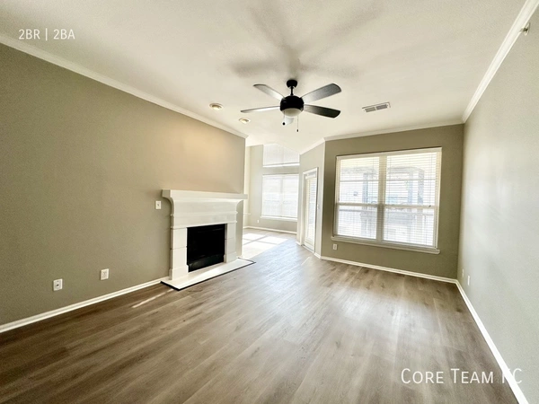 2 bedrooms apartment for rent in Midtown-Westport - KCMO, Kansas City