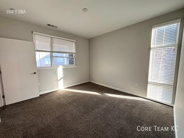 2 bedrooms apartment for rent in Longfellow - KCMO, Kansas City