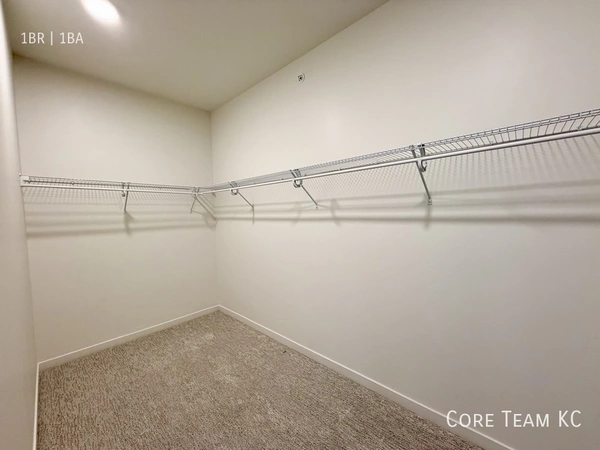 1 bedroom apartment for rent in Armour Hills - KCMO, Kansas City