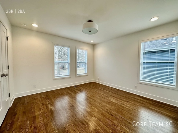 2 bedrooms apartment for rent in Waldo - KCMO, Kansas City