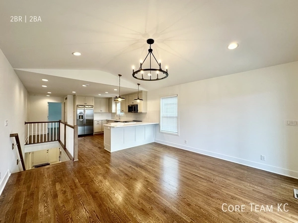 2 bedrooms apartment for rent in Waldo - KCMO, Kansas City