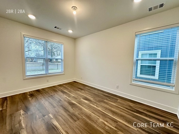 2 bedrooms apartment for rent in Waldo - KCMO, Kansas City