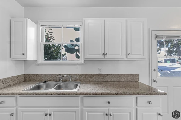 2 bedrooms apartment for rent in Sawtelle - Westside / South Bay, Los Angeles