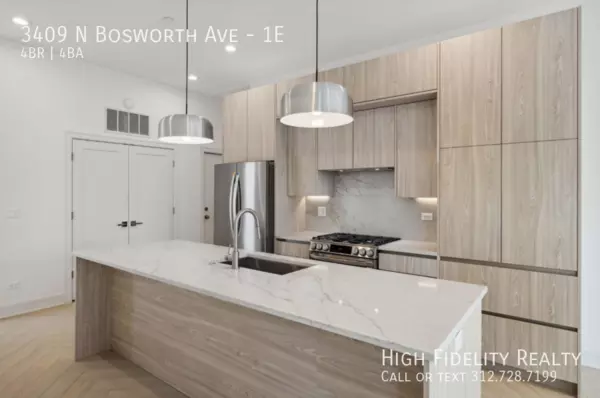 4 bedrooms apartment for rent in Boystown - North Side, Chicago