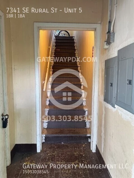 1 bedroom apartment for rent in Brentwood-Darlington - SE Portland, Portland