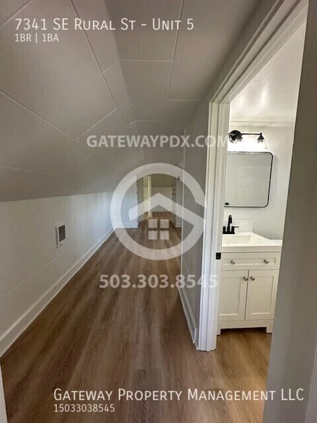 1 bedroom apartment for rent in Brentwood-Darlington - SE Portland, Portland