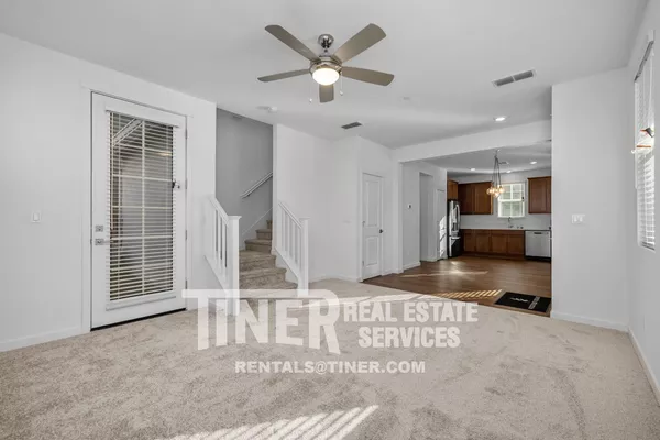 3 bedrooms apartment for rent in Valley Hi / North Laguna - SW SAC, Sacramento