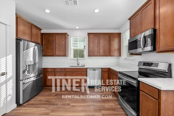 3 bedrooms apartment for rent in Valley Hi / North Laguna - SW SAC, Sacramento