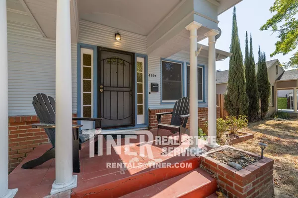 4 bedrooms apartment for rent in Colonial Heights - SE SAC, Sacramento