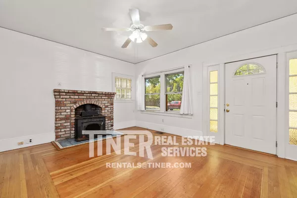 4 bedrooms apartment for rent in Colonial Heights - SE SAC, Sacramento