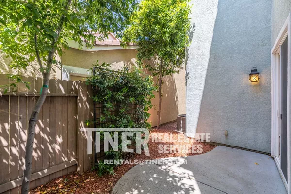 3 bedrooms apartment for rent in Metro Center - North SAC, Sacramento
