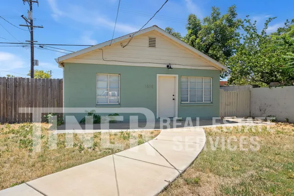 2 bedrooms apartment for rent in Woodlake - North SAC, Sacramento