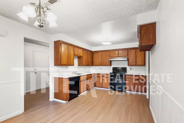 2 bedrooms apartment for rent in Freeport Manor - SW SAC, Sacramento